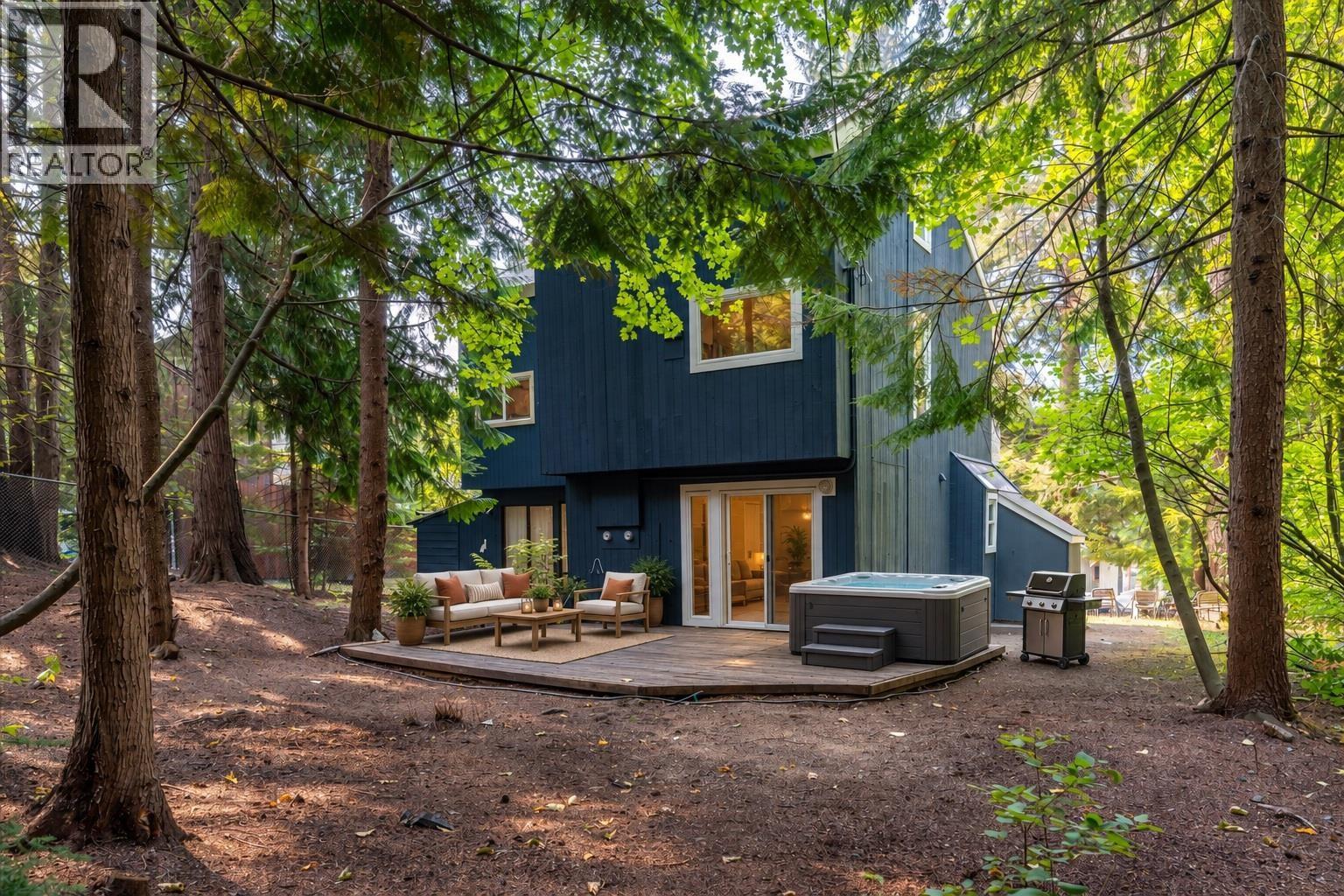 3015 ALPINE CRESCENT, Whistler