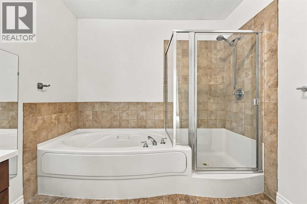 #305 30 Discovery Ridge Close SW - Image 19