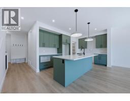 377 Arrowleaf Rise, Coldstream, BC V1B0B5 Photo 17
