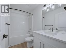 377 Arrowleaf Rise, Coldstream, BC V1B0B5 Photo 21