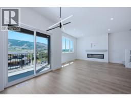 Dining room - 377 Arrowleaf Rise, Coldstream, BC V1B0B5 Photo 11