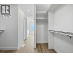 377 Arrowleaf Rise, Coldstream, BC V1B0B5 Photo 24