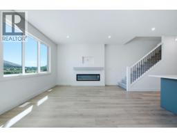 377 Arrowleaf Rise, Coldstream, BC V1B0B5 Photo 13