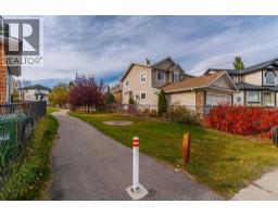 202 Panorama Hills Close NW - photo 32