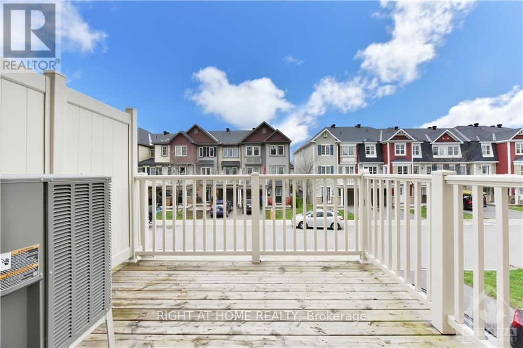 128 Grenadine Street — photo 18