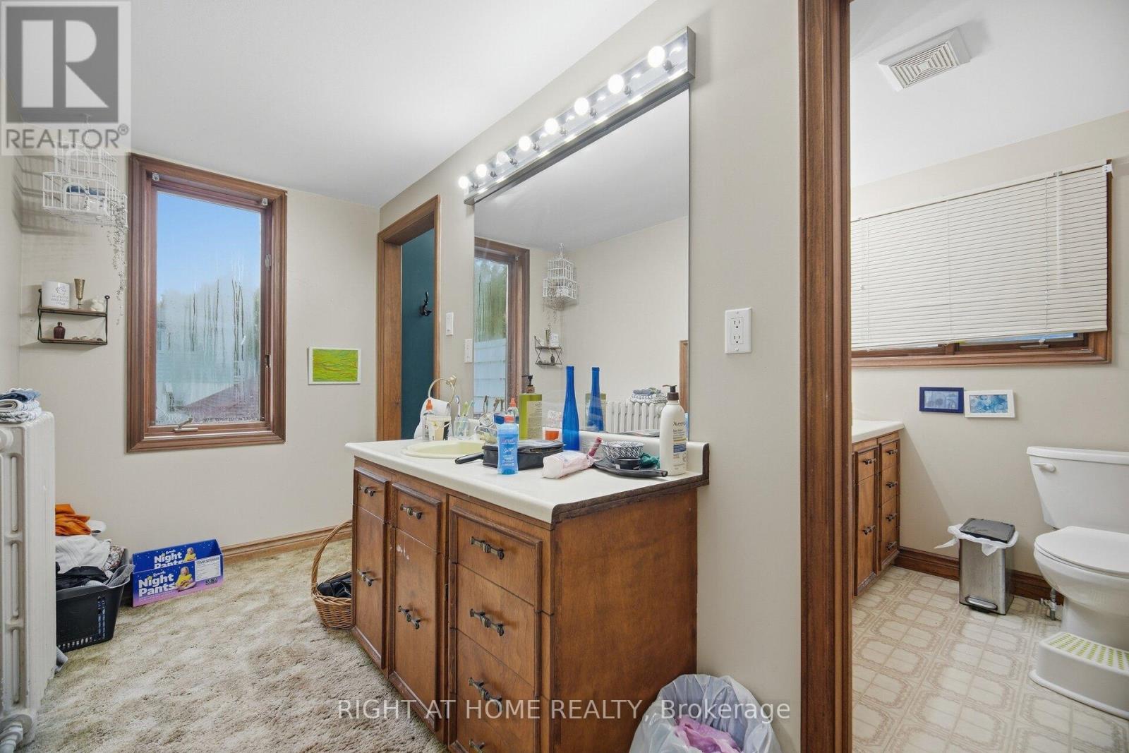403 PARK AVENUE - 22