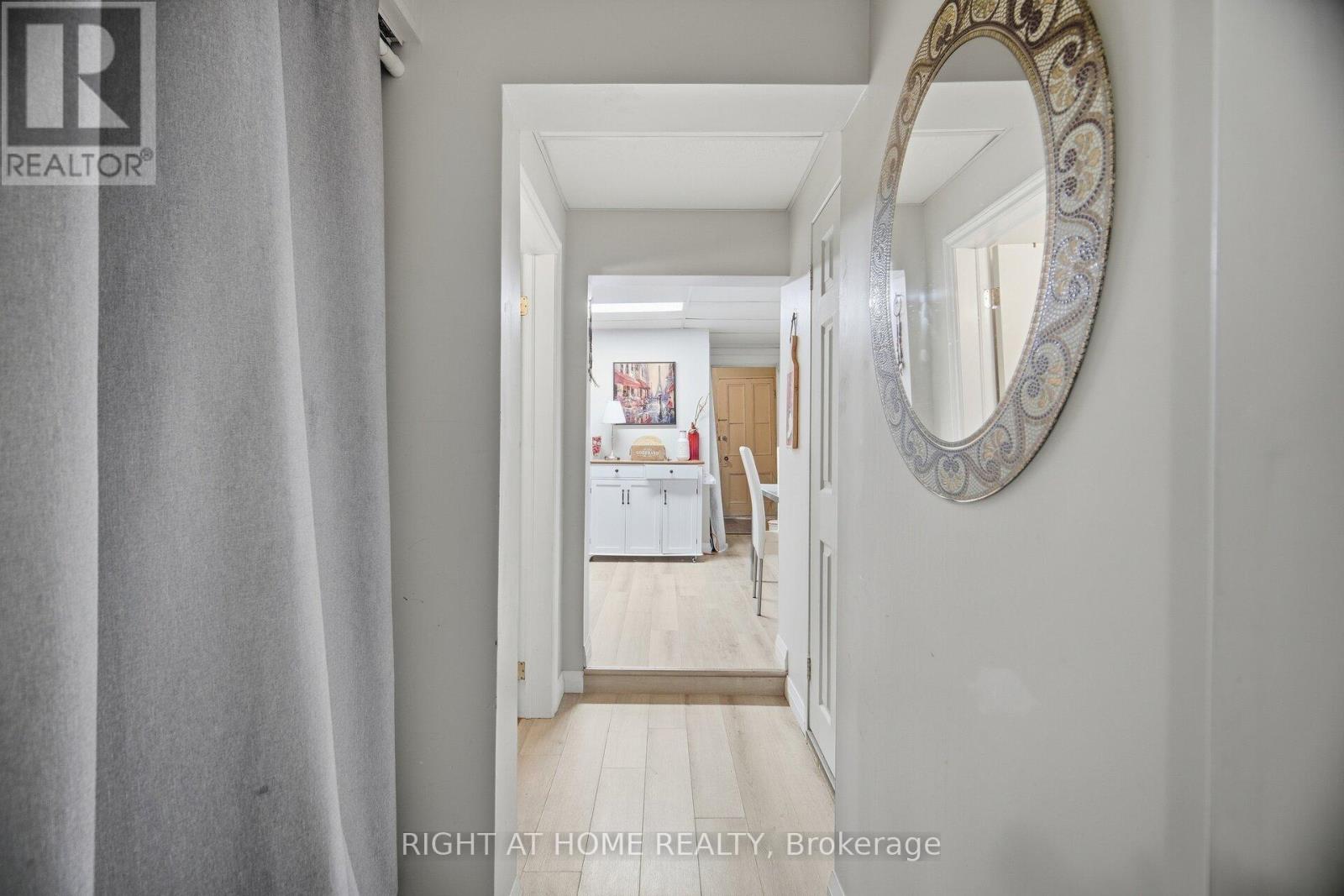 403 Park Avenue, Newmarket, ON photo 35