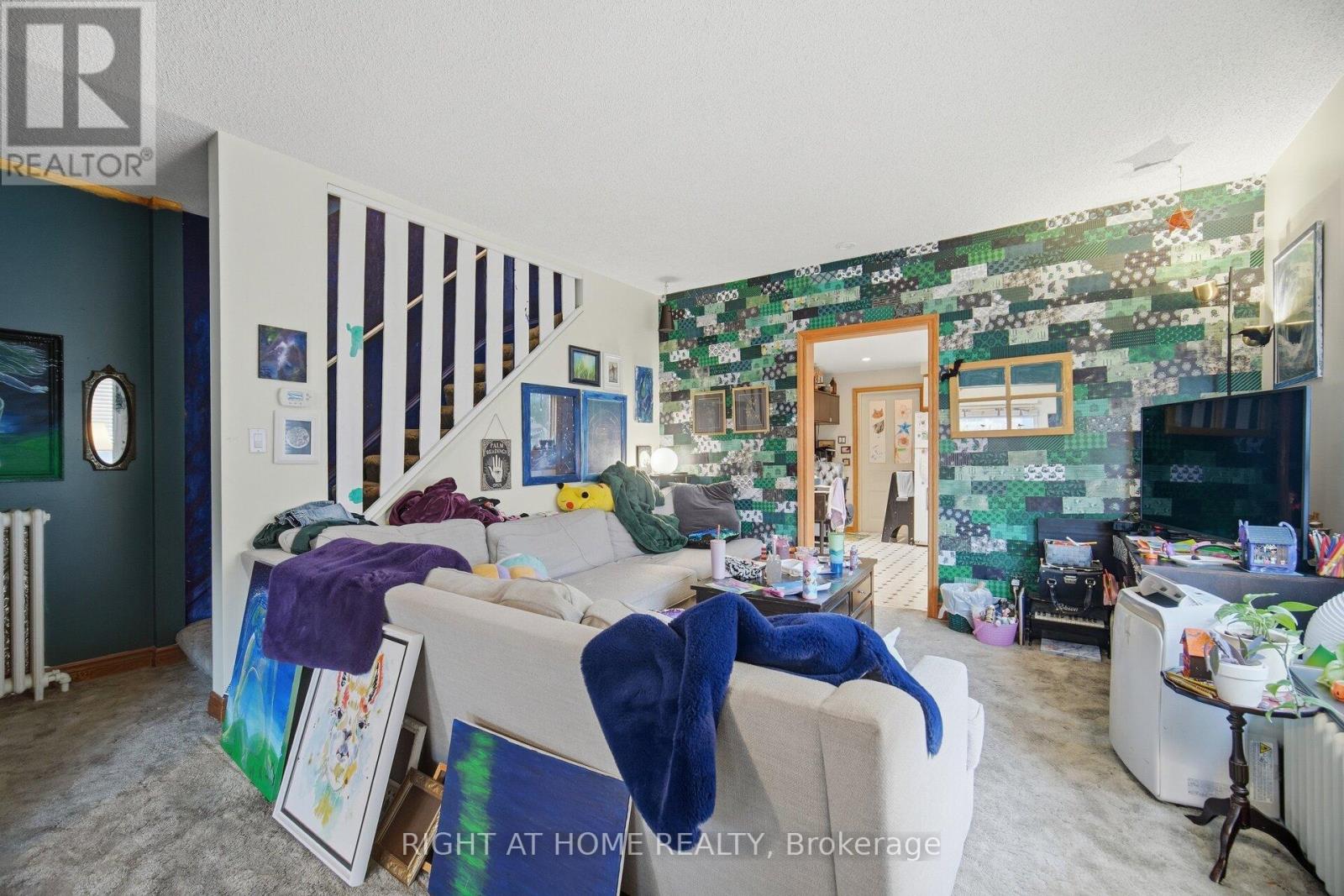 403 PARK AVENUE, Newmarket (Central Newmarket) — photo 7