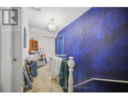 403 Park Avenue, Newmarket, ON L3Y1V7 Photo 15
