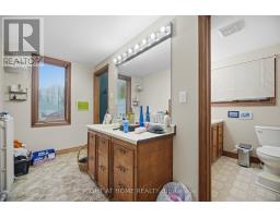 403 Park Avenue, Newmarket, ON L3Y1V7 Photo 22