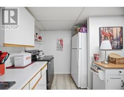 403 Park Avenue, Newmarket, ON L3Y1V7 Photo 38