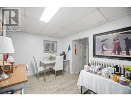 403 Park Avenue, Newmarket, ON L3Y1V7 Photo 39