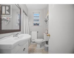 403 Park Avenue, Newmarket, ON L3Y1V7 Photo 41