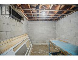 403 Park Avenue, Newmarket, ON L3Y1V7 Photo 46