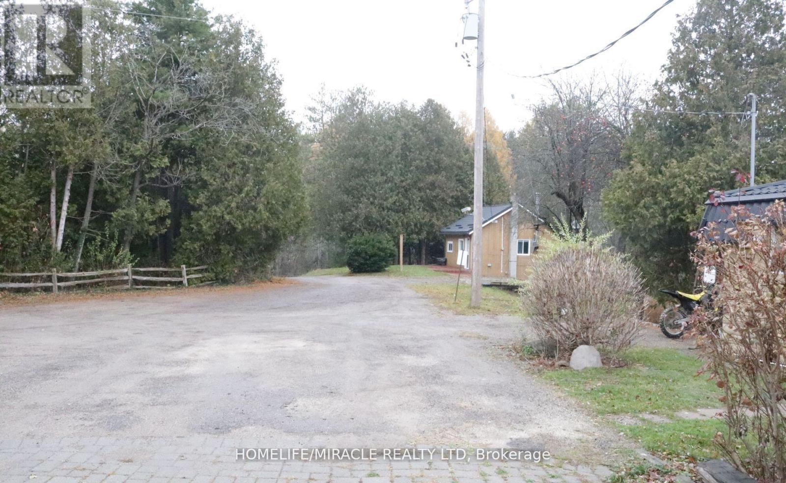 15685 INNIS LAKE ROAD - 17