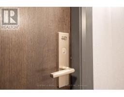 4401 - 38 Annie Craig Drive, Toronto, ON M8V0G9 Photo 11