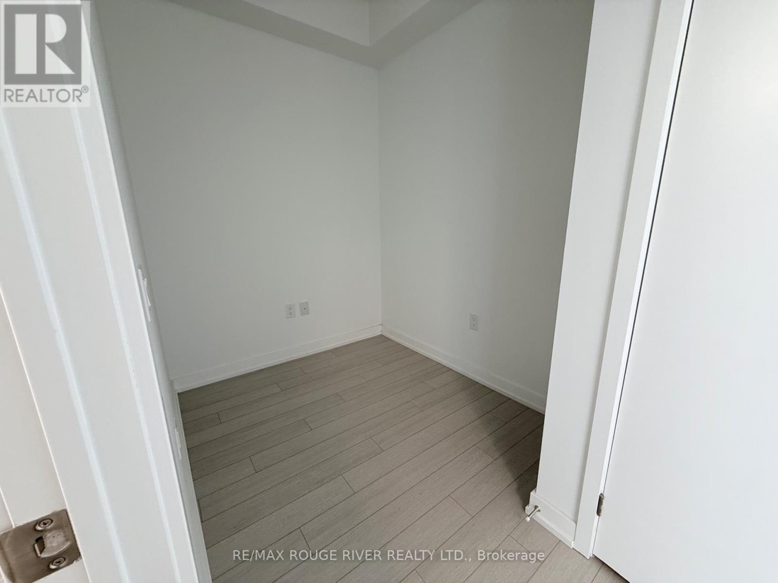 2616 - 4010 EGLINTON AVENUE W, Toronto (Humber Heights) — photo 10
