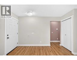 6607 Malvern Road NE - photo 4