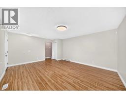 6607 Malvern Road NE - photo 5