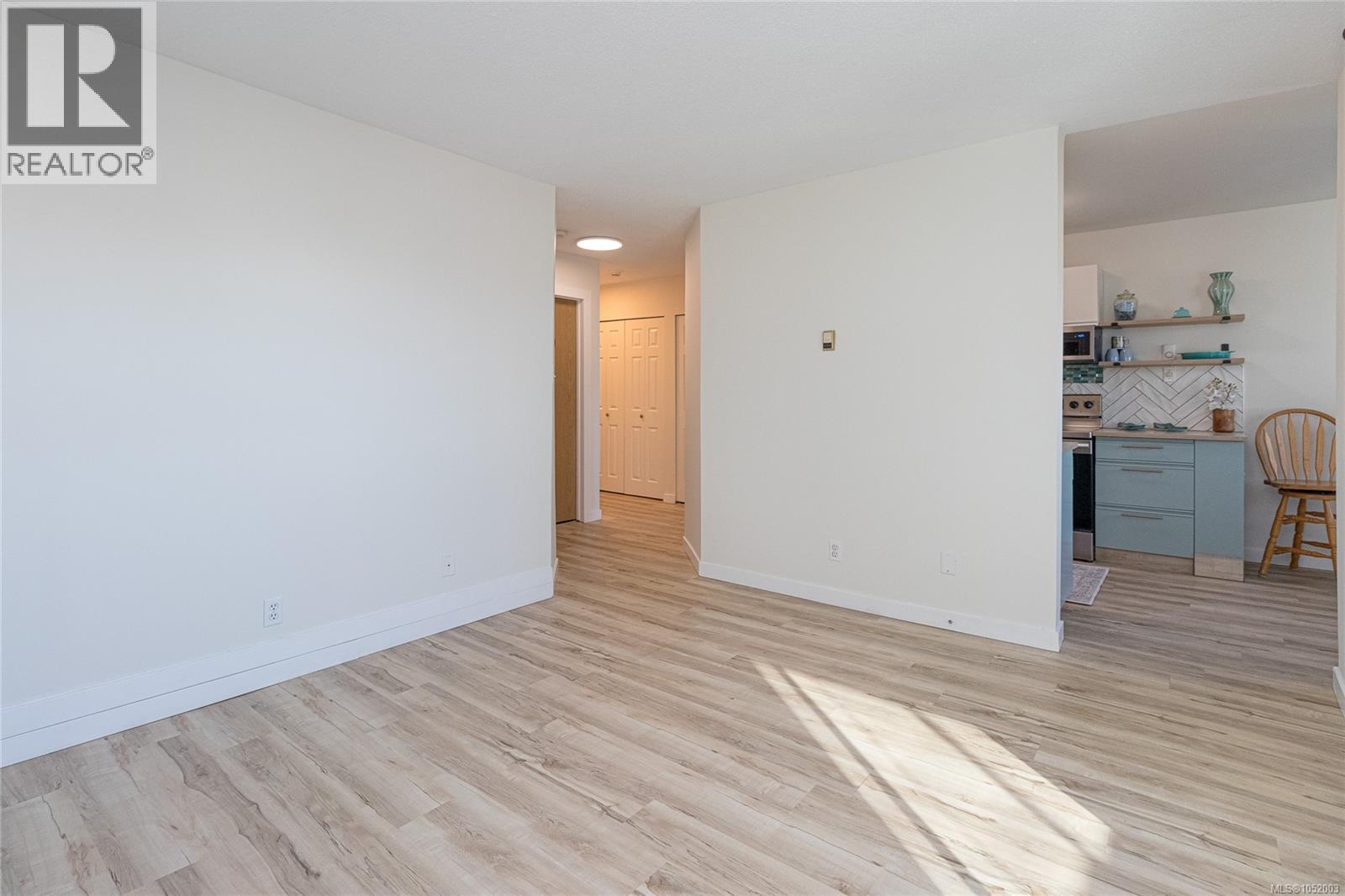 411 1619 Morrison Street, Victoria