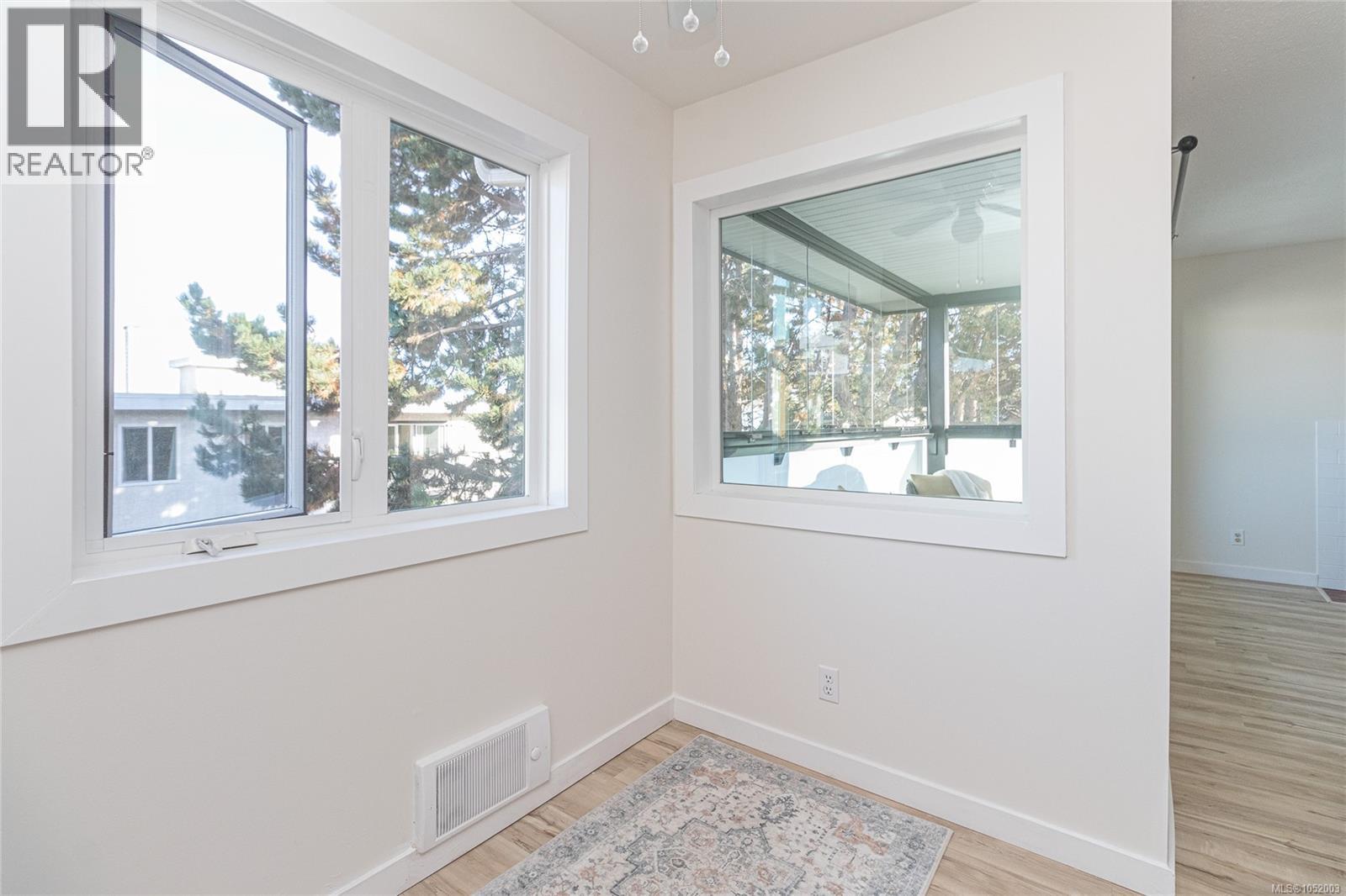 #411 1619 Morrison St - 15