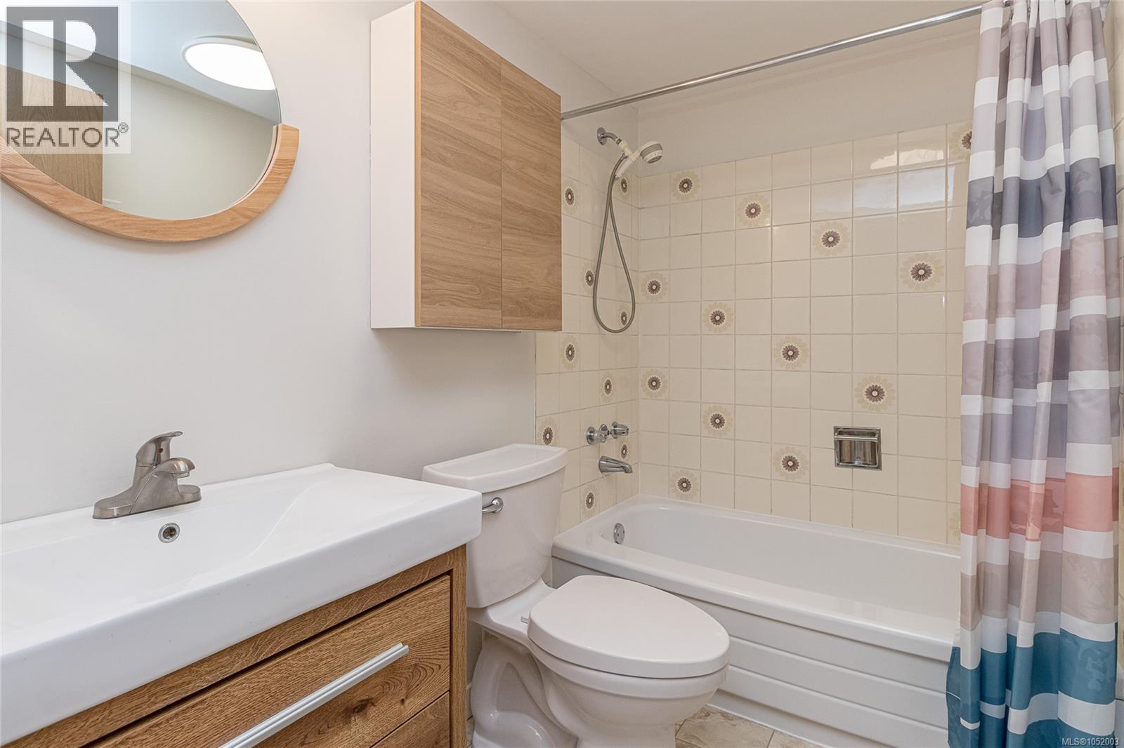#411 1619 Morrison St - 28