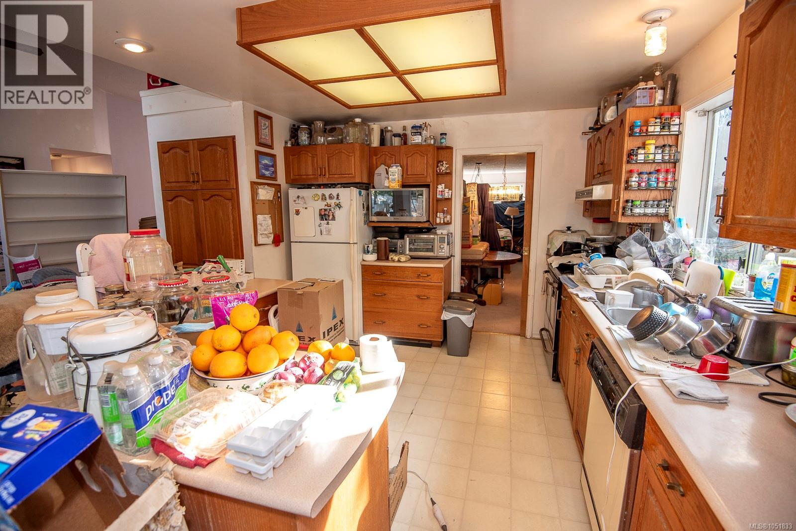 1706 Mills Rd, North Saanich - Image 1