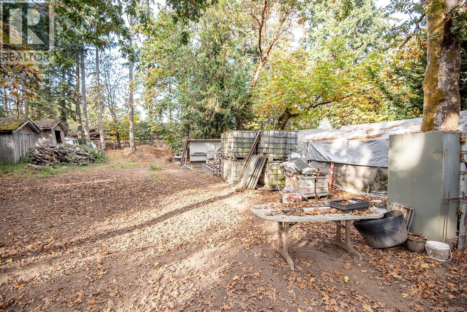 1706 Mills Rd - 33
