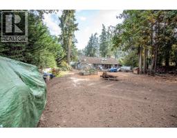 1706 Mills Rd, North Saanich, BC V8L5S9 Photo 38