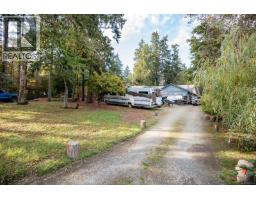 1706 Mills Rd, North Saanich, BC V8L5S9 Photo 43