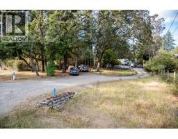 1706 Mills Rd, North Saanich, BC V8L5S9 Photo 45