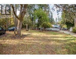 1706 Mills Rd, North Saanich, BC V8L5S9 Photo 47
