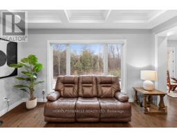 147 Ambrous Crescent, Guelph, ON N1G0E4 Photo 11