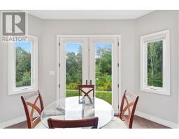 147 Ambrous Crescent, Guelph, ON N1G0E4 Photo 13
