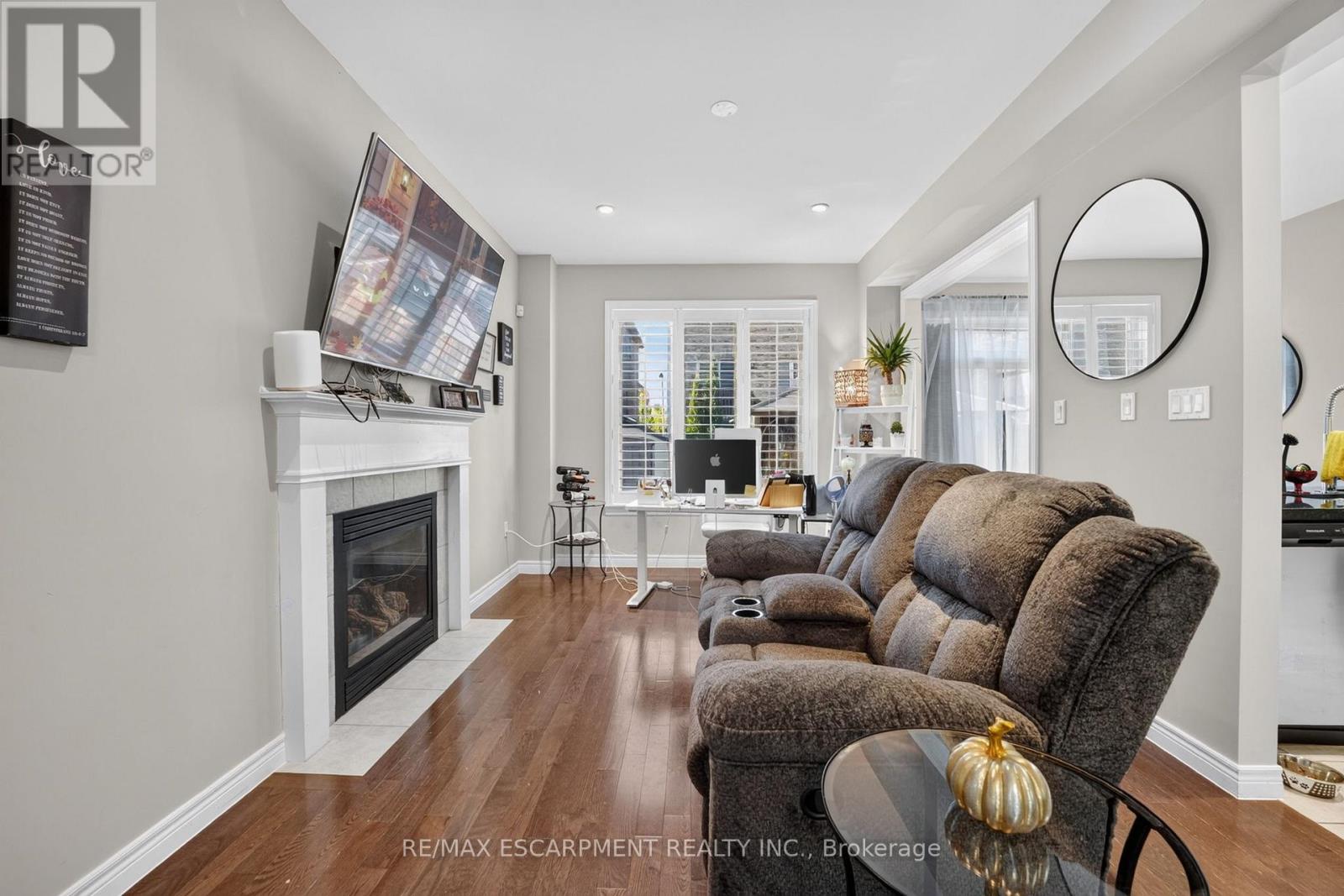 58 SUMMERBERRY WAY - 11