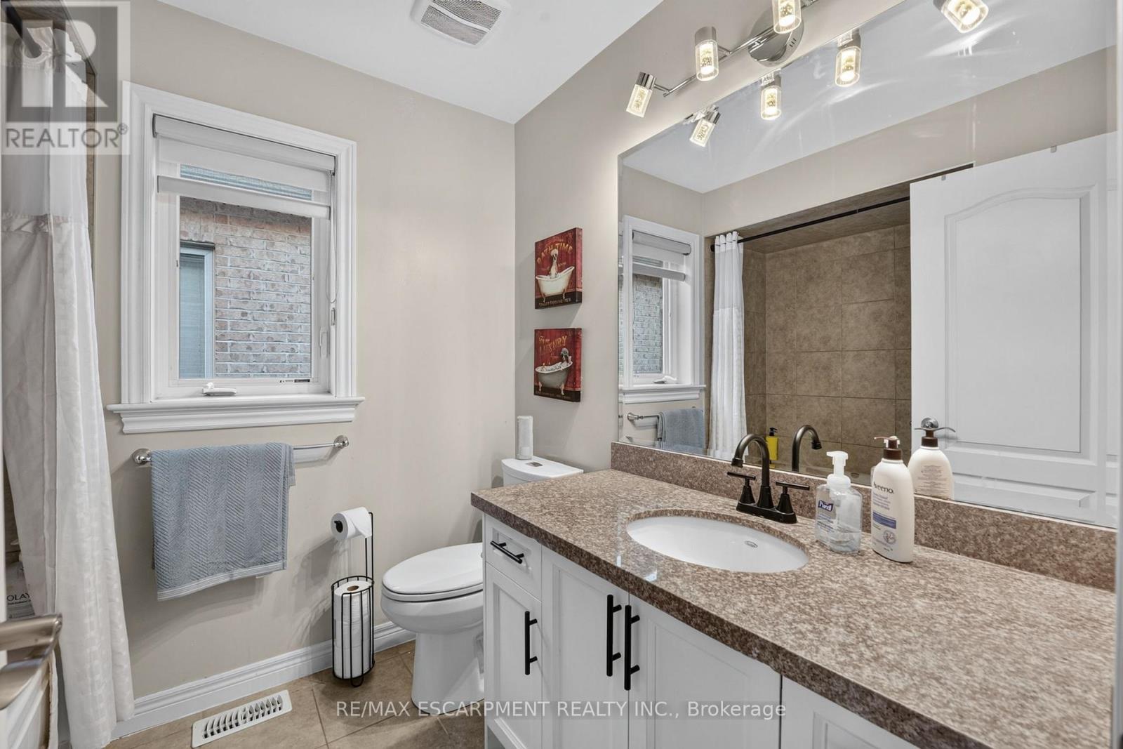 58 SUMMERBERRY WAY - 24