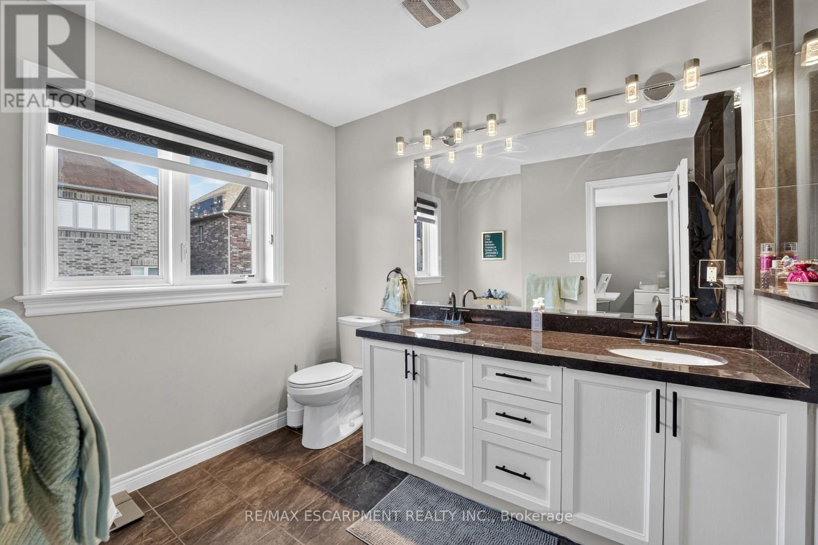 58 SUMMERBERRY WAY - 29
