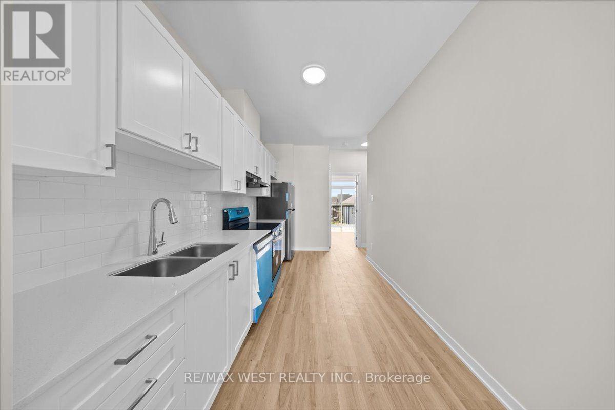 755 Utopie Private — photo 15