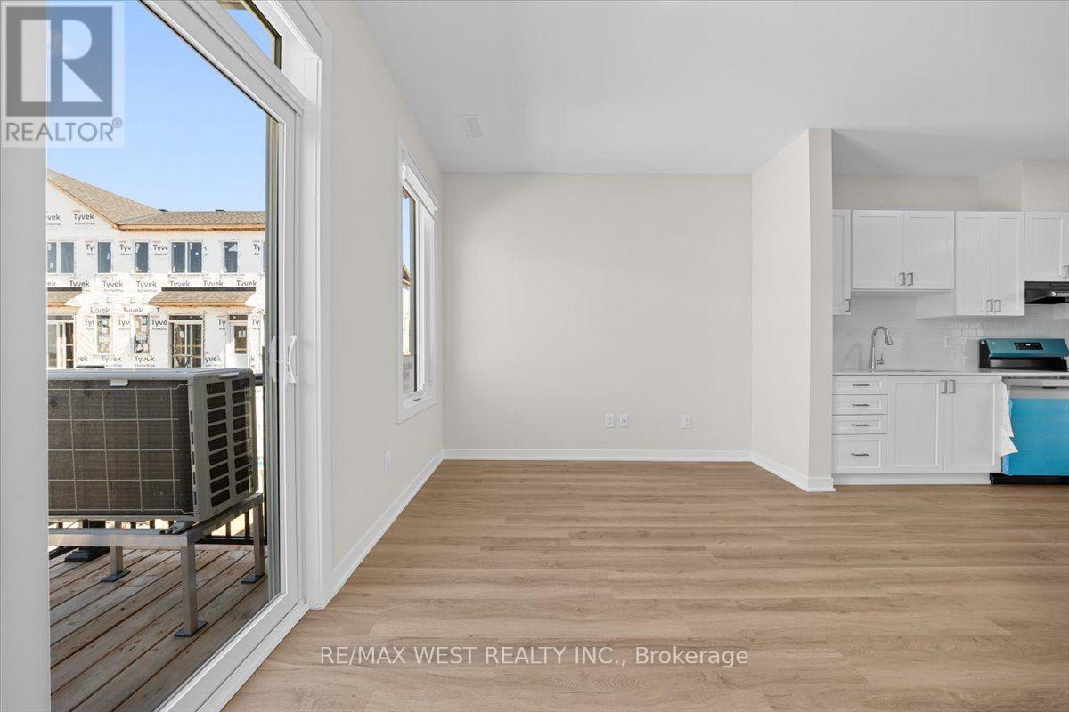 755 Utopie Private — photo 18