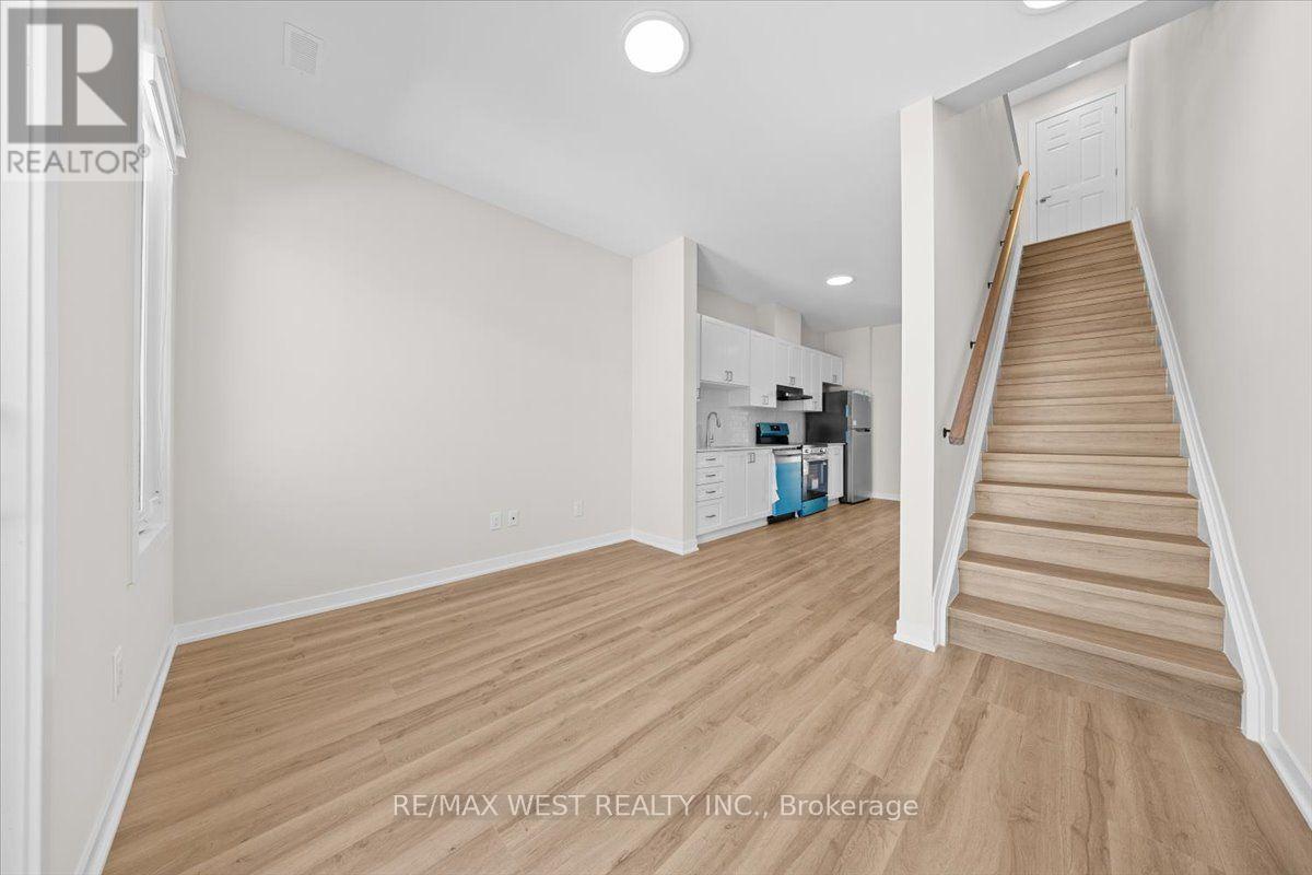 755 Utopie Private — photo 20