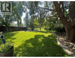 64 Riverwood Manor W - photo 5