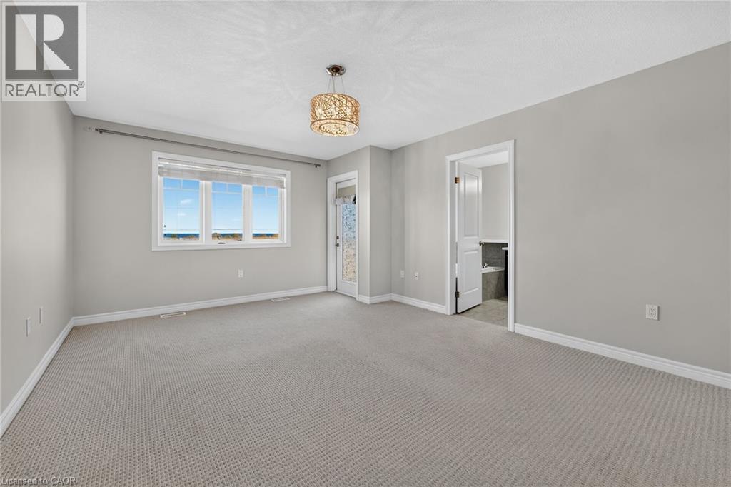 #22 8 LAKELAWN Road - 30