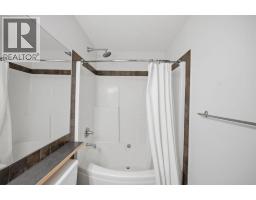 311, 910 18 Avenue SW - photo 14
