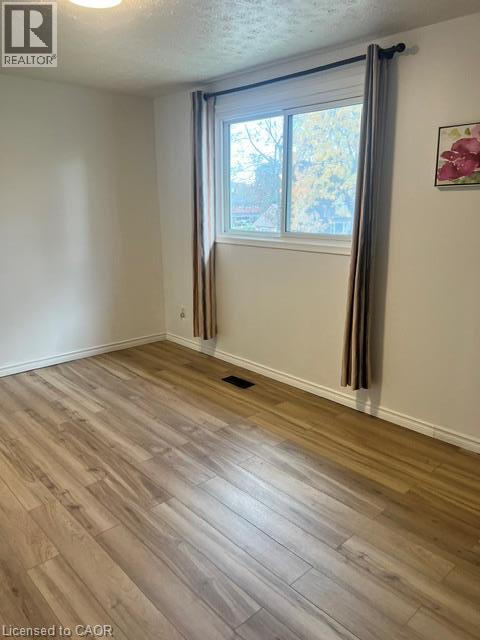227 FERGUS Avenue - Image 3
