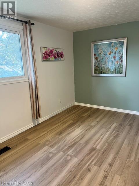 227 FERGUS Avenue - 2