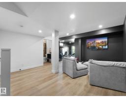 7151 Edgemont Wy Nw, Edmonton, AB T6M1K1 Photo 35
