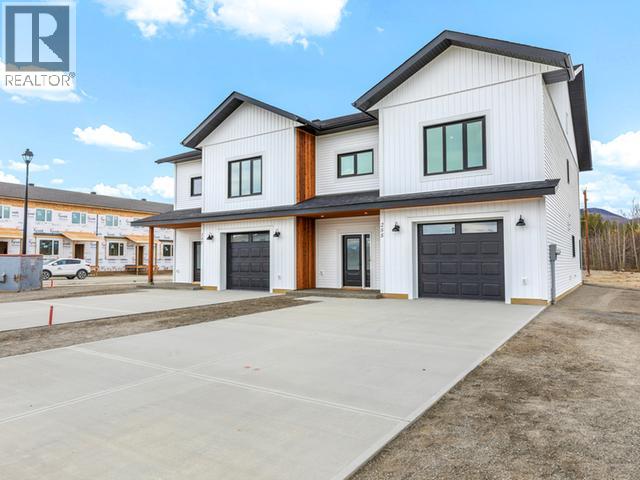 255 RAMPART AVENUE - 7