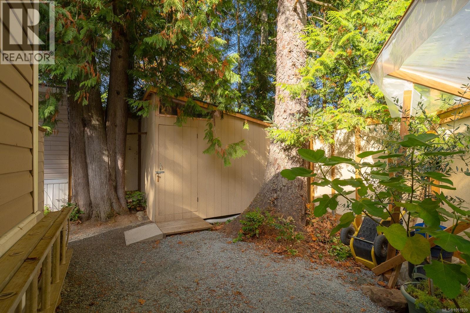 #2 3258 Alberni Hwy - 10