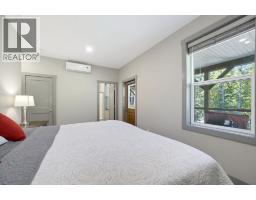 686 Swanbeach Road, Swansea Point, BC V0E2K2 Photo 24