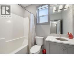 686 Swanbeach Road, Swansea Point, BC V0E2K2 Photo 33